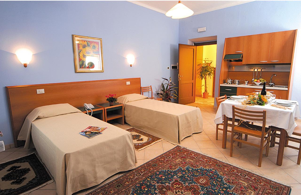 Casa Vacanze Provenzale Torre Pellice Room photo